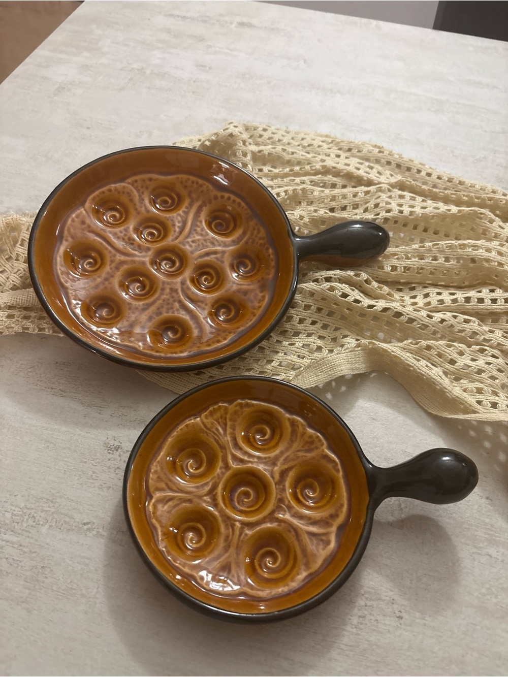 Vintage-Style Brown Ceramic Escargot Baking Dishes with Handles - Set of 2